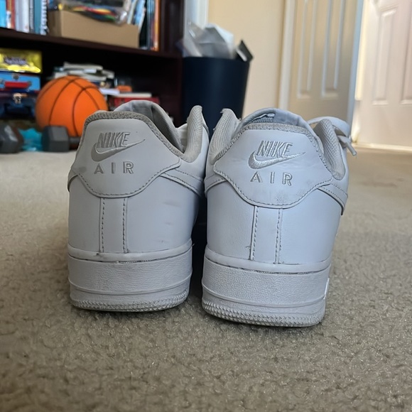 AF1 - Picture 5 of 6